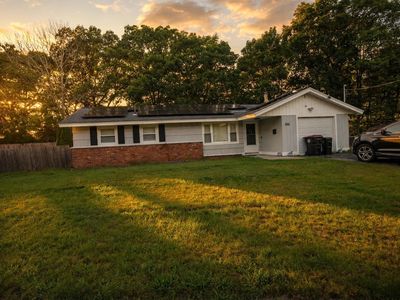 200 Lynn Rd