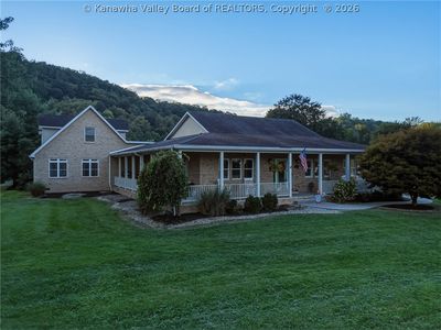 83 Garage Ln