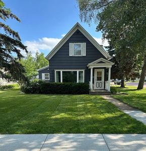 Property at 211 2nd St SW, De Smet, SD