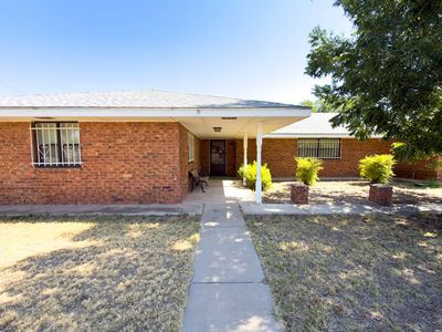 3300 Highland Rd