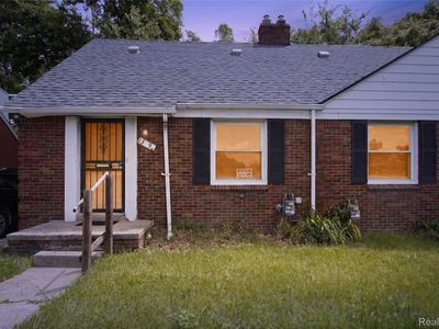 13588-13592 Southfield Hwy