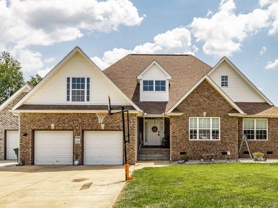124 Emma Dr