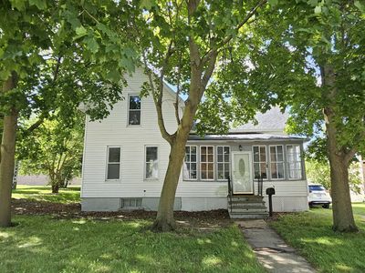 210 E Main St