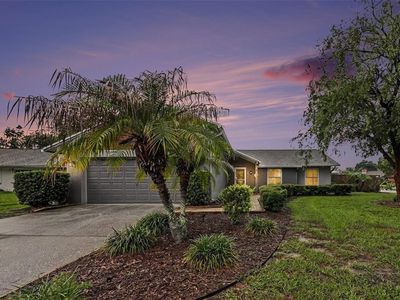 626 Rollingwood Ln