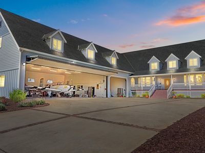 3089 Boeing Rd