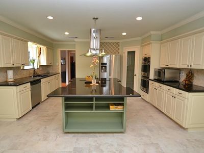 3006 Ashford Trail Dr