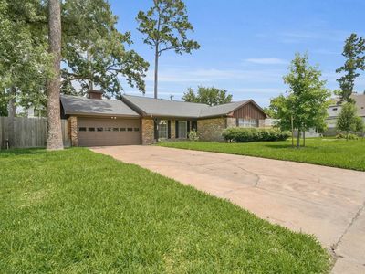 442 Mignon Ln