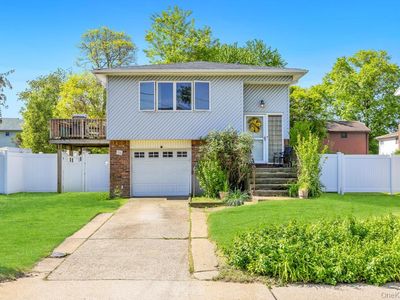 16 E Grove Street