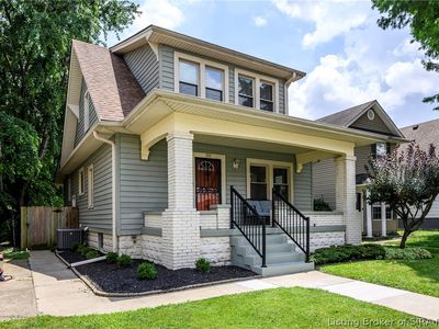 222 E Maple Street