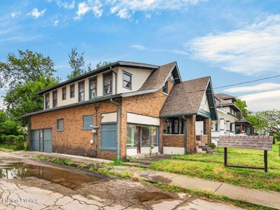 3600 W Market St
