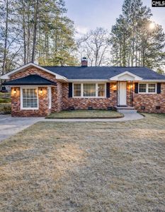 2532 Parkwood Dr