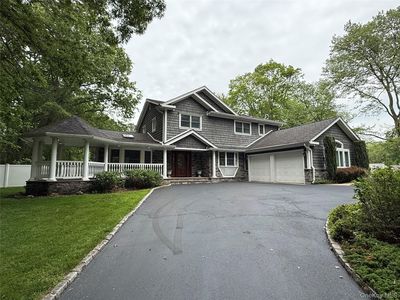 5 Blossom Street