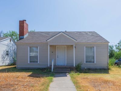 911 S Virginia St