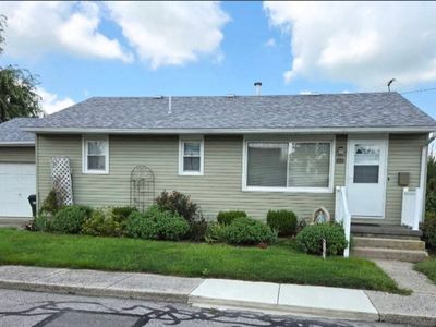 33 Morgan St