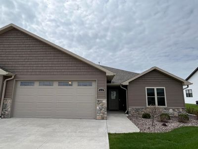Property at 613 Hammen Ct, Kaukauna, WI