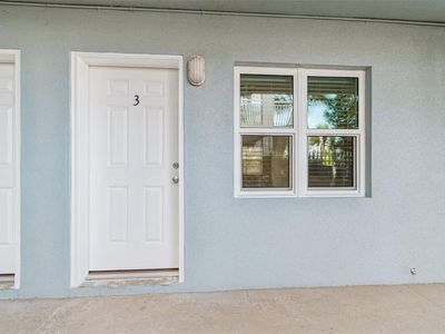 300 Venetian Dr APT 3