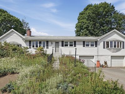 11 Farmington Cir