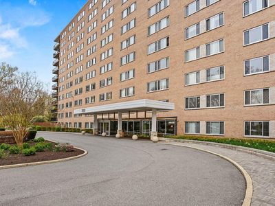 1900 Lyttonsville Rd APT 612