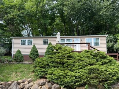 54 Northwood Dr