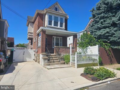 424 Fanshawe St