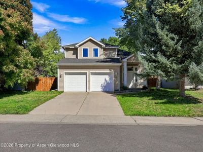 285 Lupine Dr