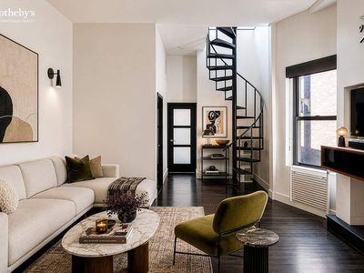 76 W 85th St APT 5C