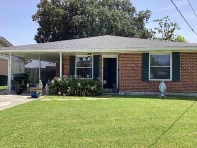 5009 Burke Dr