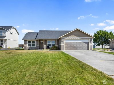 Property at 1402 W Tennessee Drive, Moses Lake, WA