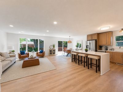 12903 Apple View Ln