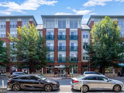 1800 Wilson Blvd #330