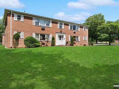 6 Rustic Cir APT C