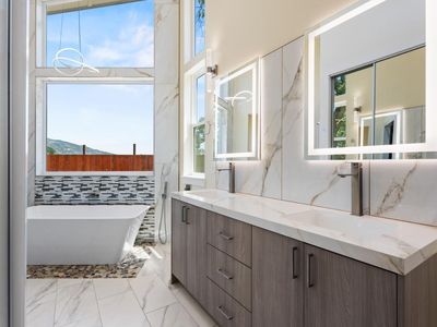 868 Sanel Drive