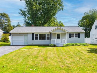 214 Fairway Dr