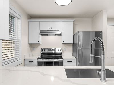 1302 Chestnut Street #2