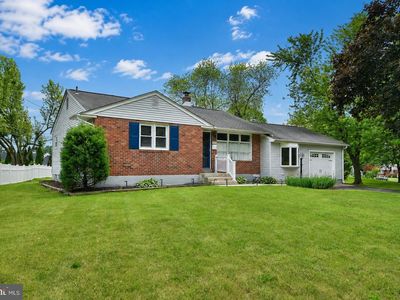 3875 Lukens Ln
