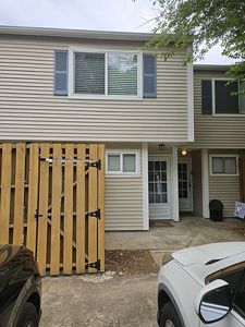 Property at 220 Elizabeth St APT F3, Chapel Hill, NC