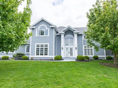 405 Lakewood COURT