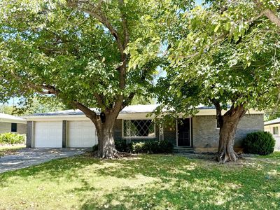 3912 Shawnee Trl