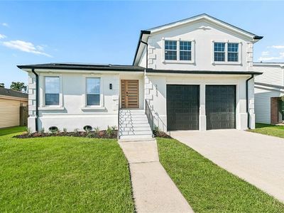 3832 Redbud Ln