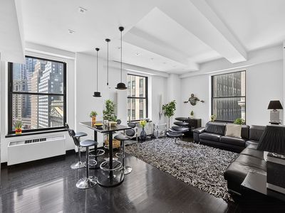 20 Pine St #907/908