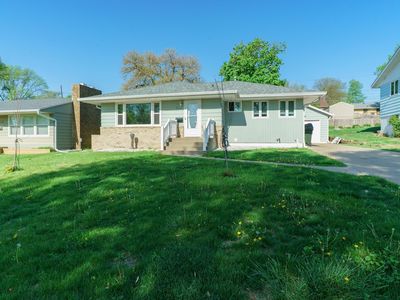 2621 S Saint Marys St