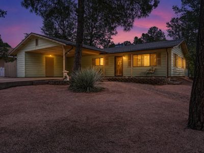 805 N William Tell Cir
