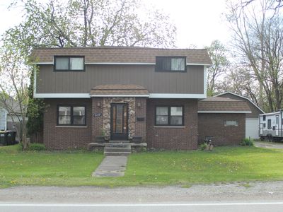 2138 N Hawthorne Ave