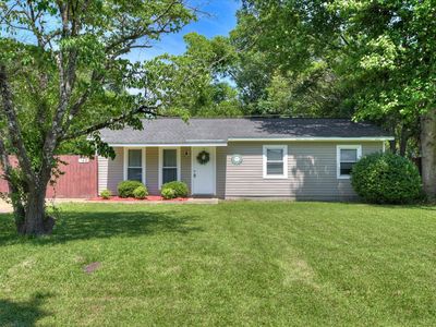 149 Sharyn Ln