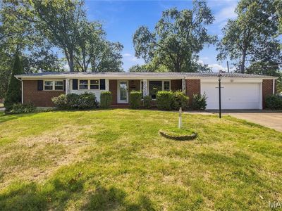 530 Mid Meadows Ln