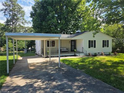323 Western Blvd