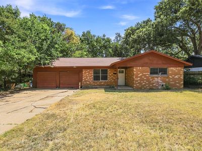108 N Imperial Dr