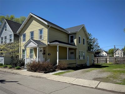 9 Florence Ave