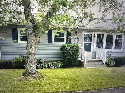 17 Bellhurst Rd