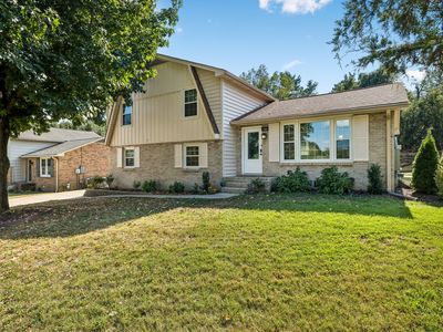 708 Countrywood Dr